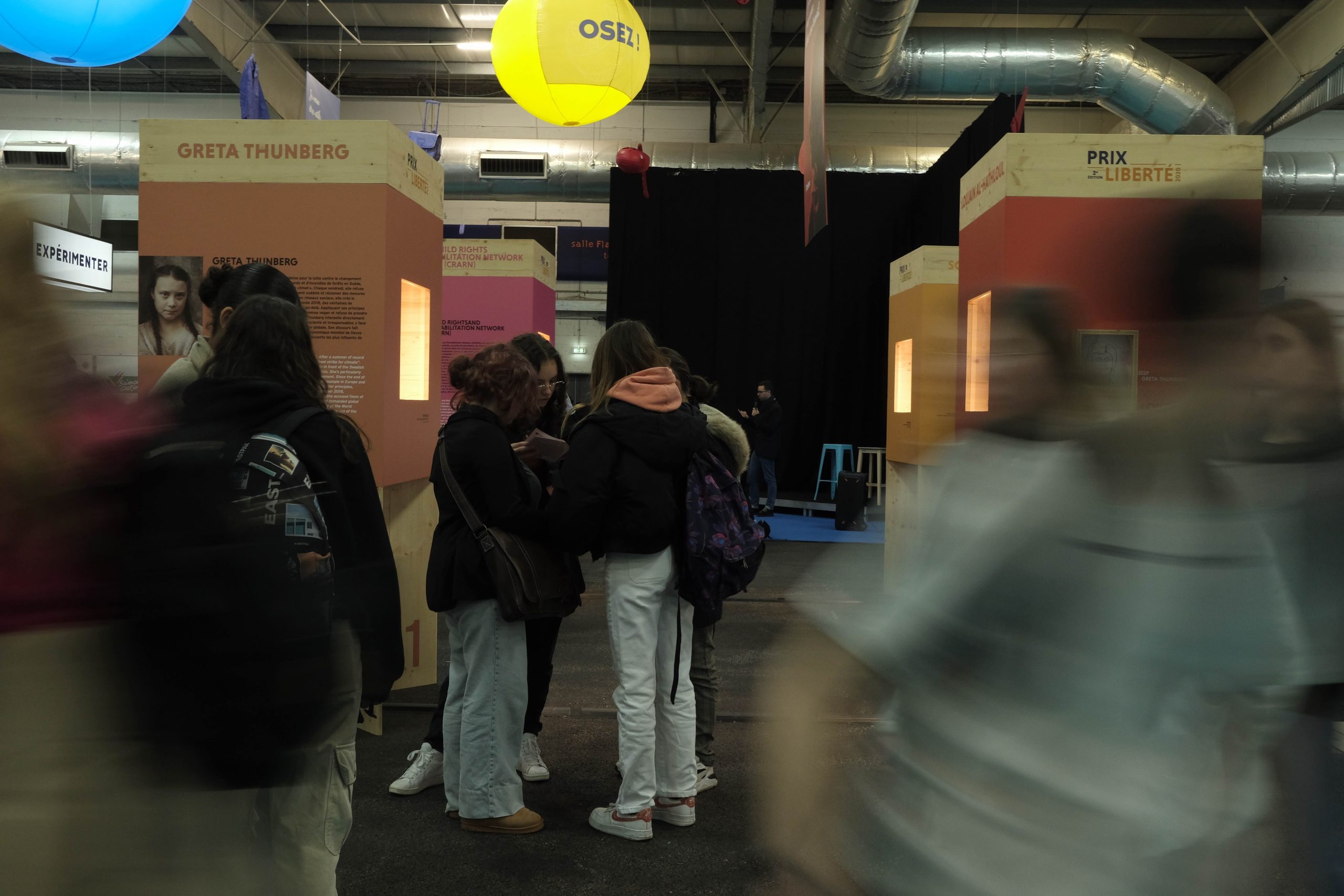 Régie générale, scénographie et signalétique réalisées pour le Salon de l’Orientation et des Métiers à Rouen en 2023.