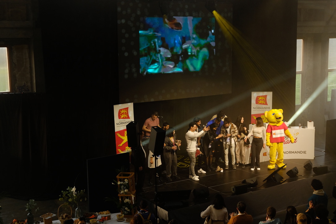 Mise en œuvre de la soirée Normandie Welcome Day au Wip à Caen en 2022.