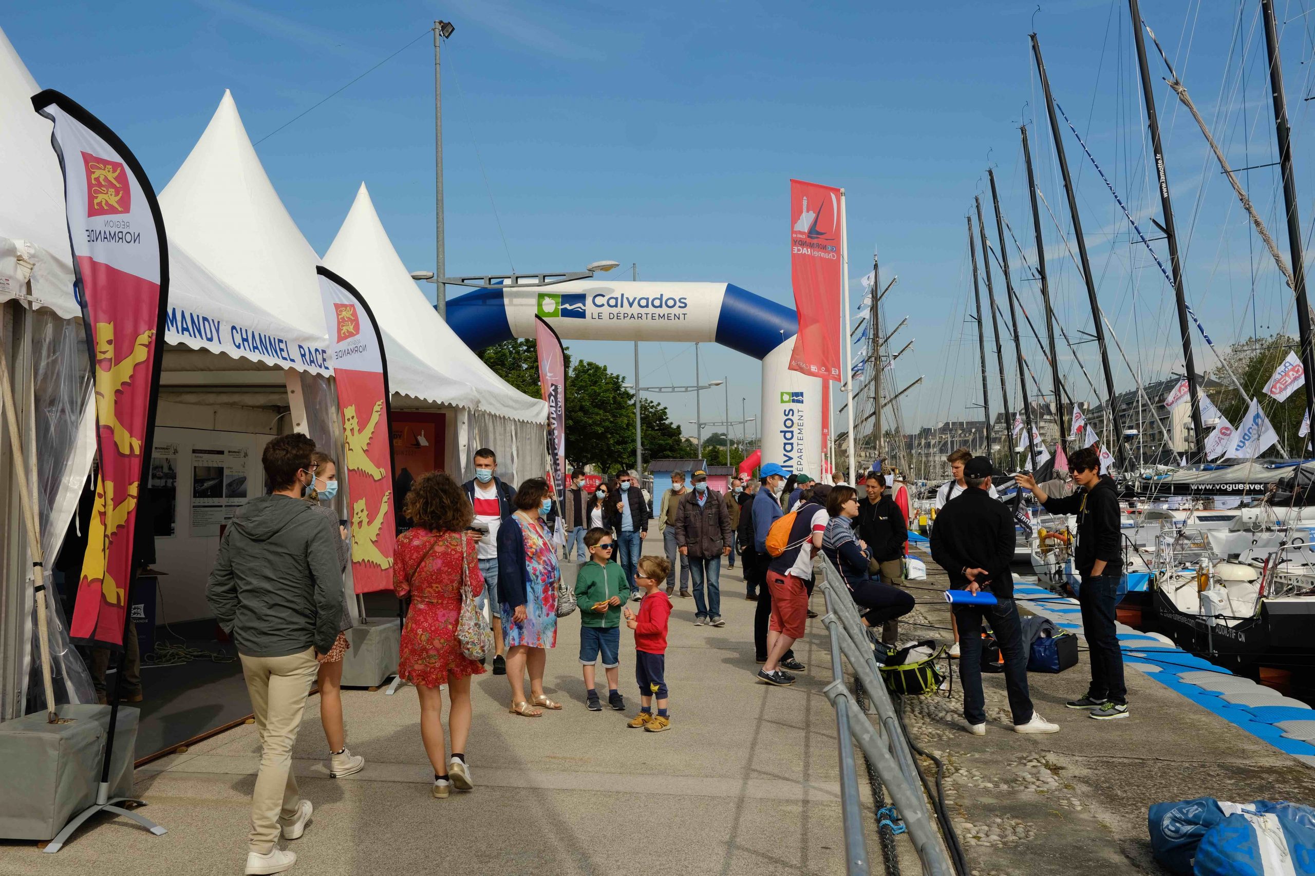Conception et réalisation du stand Normandy Channel Race à Caen en 2021.