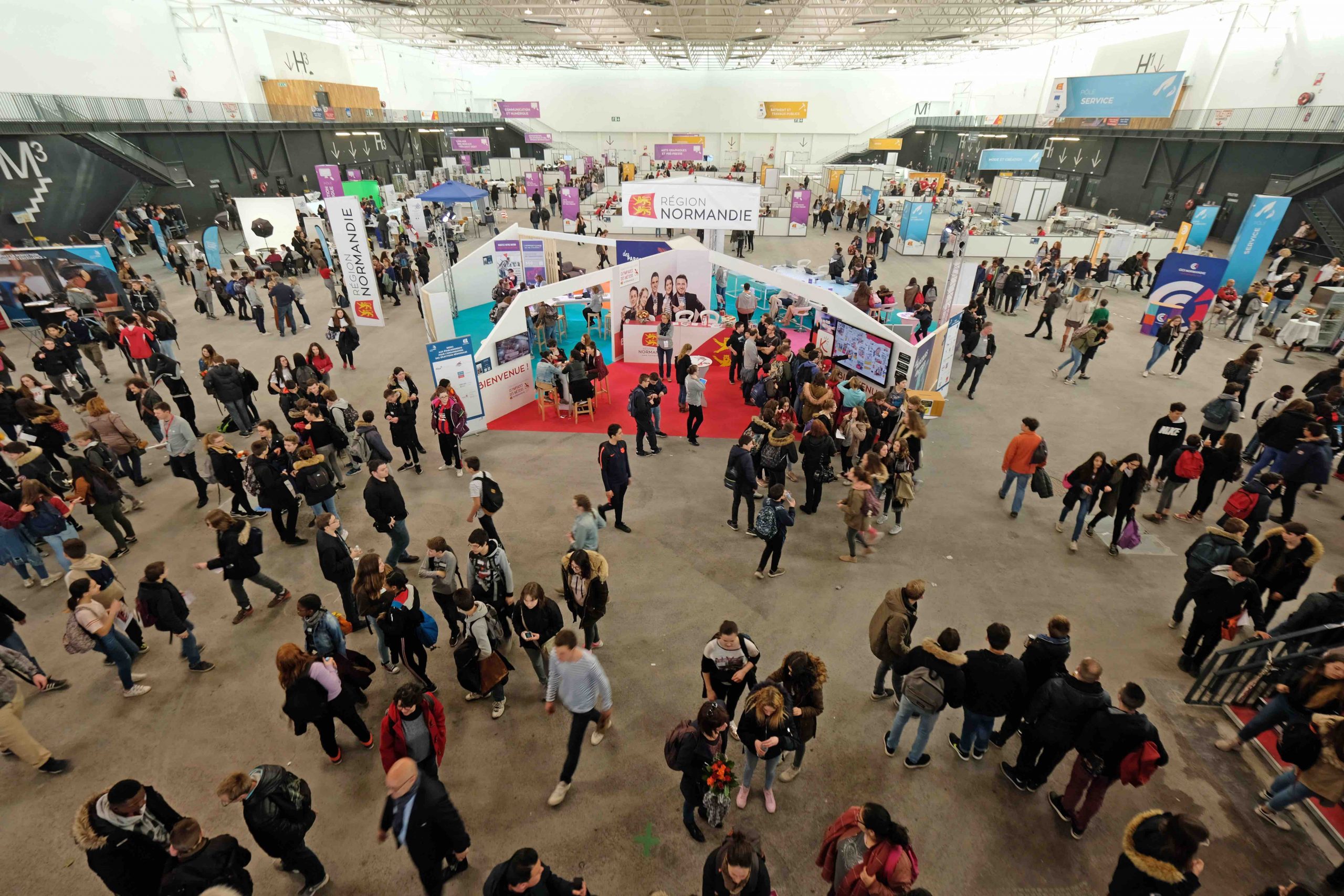 projet événementiel, fédérer, cocktail, inauguration, convives, innov, tourisme d affaires, organisation d'un évènement, votre image, stratégie de communication, originales, invitations, sonorisation, évènement d'entreprise